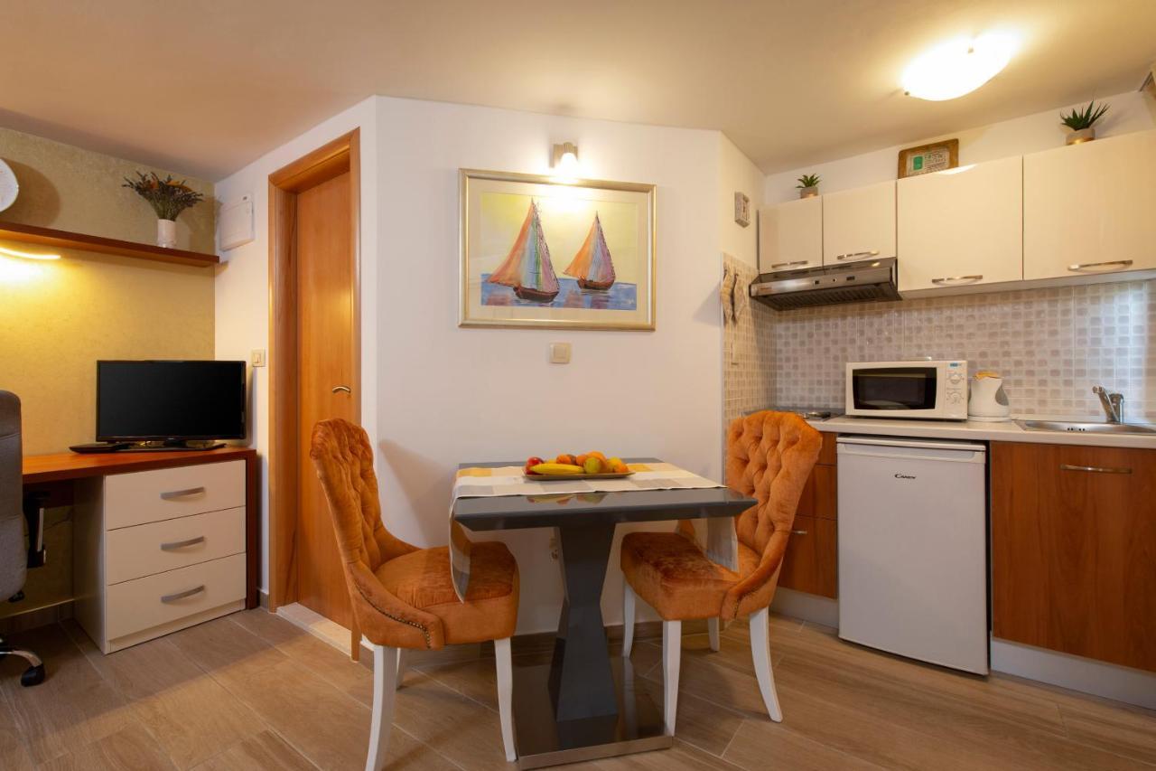 Studio Apartment Oleander Split Kültér fotó